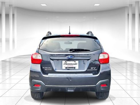 Used 2015 Subaru Crosstrek 2.0i Premium w/ Moonroof Package image 4