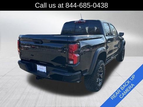 Used 2024 Chevrolet Colorado ZR2 w/ ZR2 Convenience Package III image 5