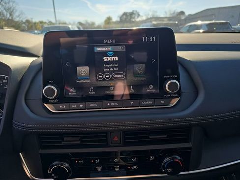 New 2026 Nissan Rogue S image 21