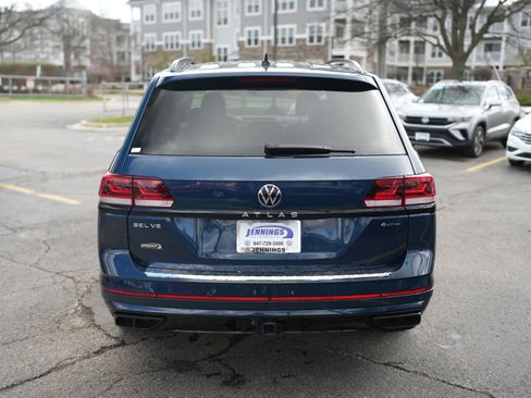 Used 2023 Volkswagen Atlas SEL R-Line image 6