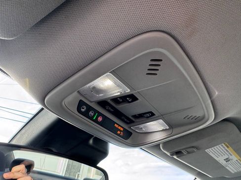 Used 2024 Chevrolet Malibu LT image 22