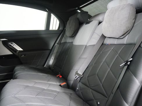 Certified 2023 BMW i7 xDrive60 image 14