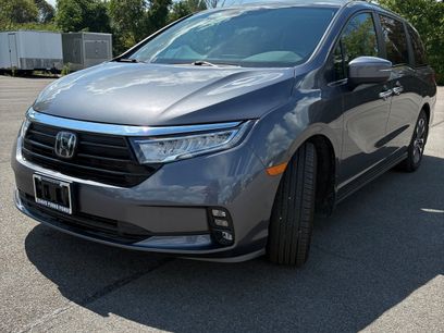 Used 2024 Honda Odyssey EX-L