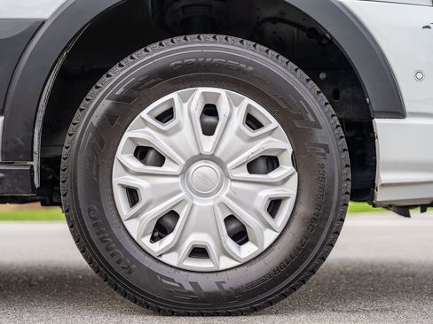 Used 2023 Ford Transit 350 XLT image 10