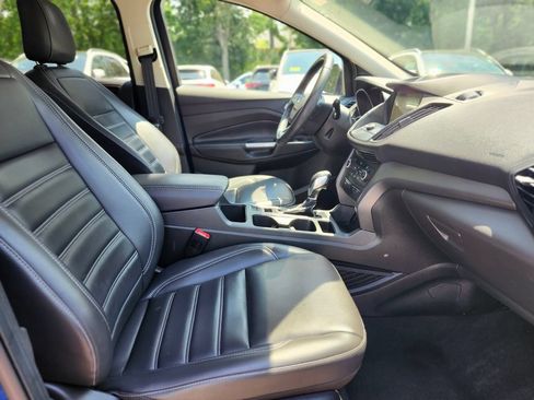 Used 2019 Ford Escape SEL AWD/4WD image 11