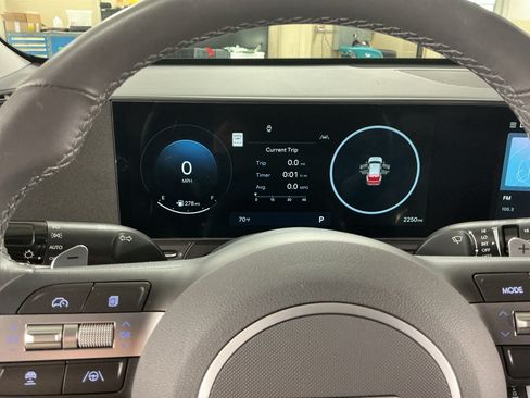 Used 2026 Hyundai Kona SEL Premium AWD/4WD image 10