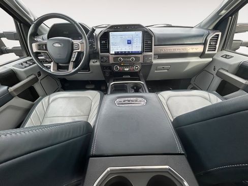 Used 2022 Ford F350 Limited w/ FX4 Off-Road Package image 13
