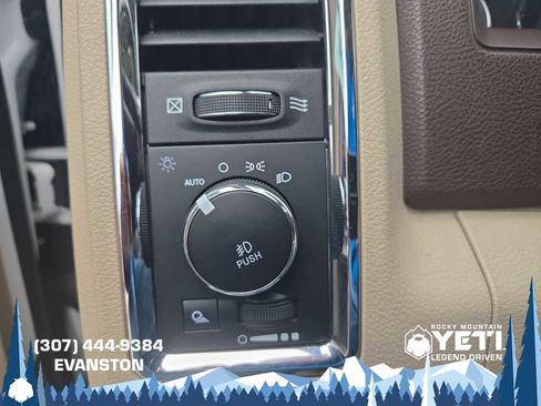 Used 2017 RAM 2500 Laramie w/ Convenience Group image 32