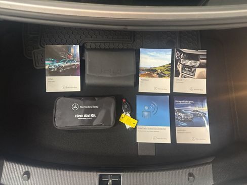 Used 2013 Mercedes-Benz C 300 4MATIC Sedan image 21