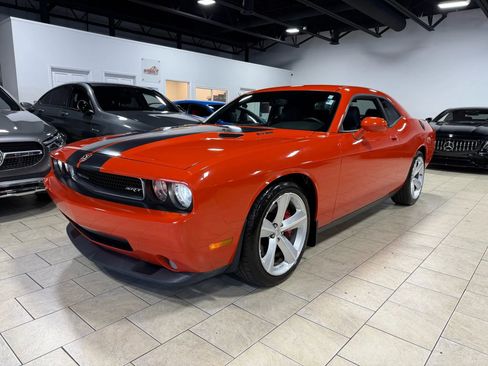 Used 2010 Dodge Challenger SRT8 w/ SRT Option Group II image 9