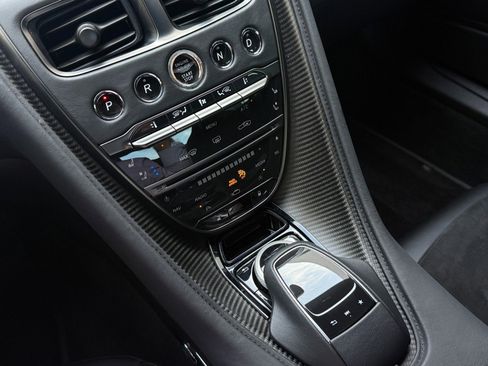 Used 2019 Aston Martin DBS Superleggera image 47