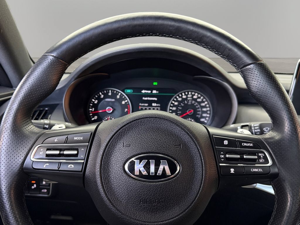 Used 2018 Kia Stinger GT2 AWD/4WD image 18