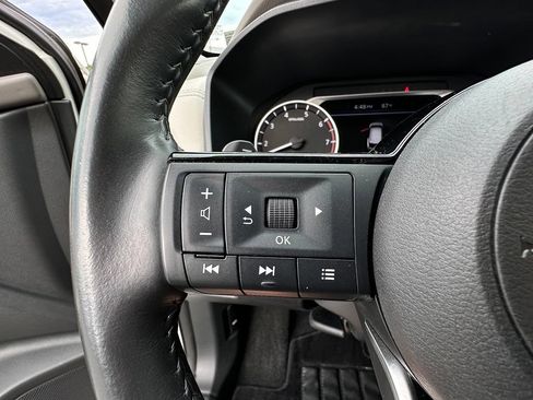 Used 2022 Nissan Rogue SV w/ SV Premium Package AWD/4WD image 37
