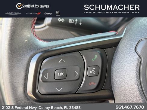 Used 2024 Jeep Wrangler Unlimited Rubicon AWD/4WD image 27