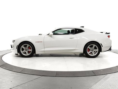 Used 2018 Chevrolet Camaro LT image 6
