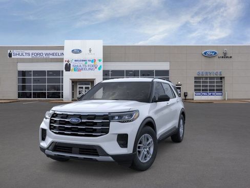 New 2026 Ford Explorer Active image 2