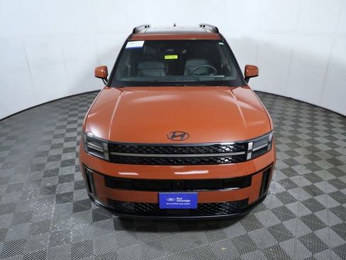 Used 2025 Hyundai Santa Fe Calligraphy AWD/4WD image 3