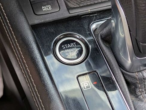 Used 2021 Nissan Kicks SR w/ SR Premium Package FWD image 27