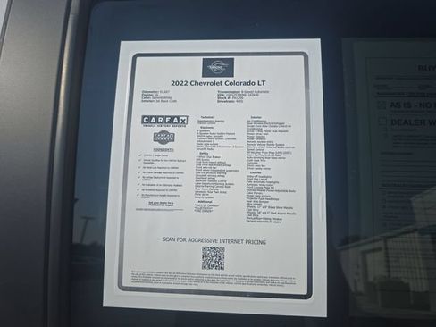 Used 2022 Chevrolet Colorado LT w/ Luxury Package AWD/4WD image 28