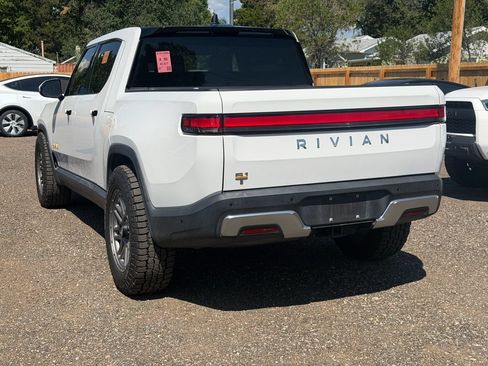 Used 2022 Rivian R1T Adventure AWD/4WD image 2