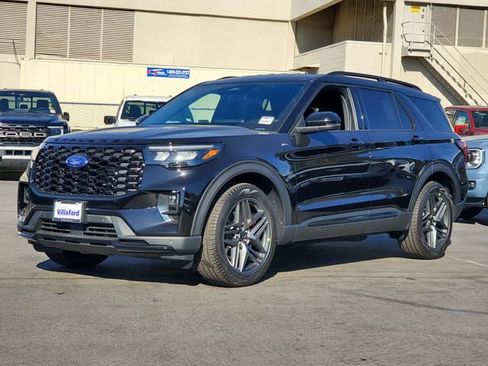 Used 2026 Ford Explorer ST-Line w/ ST-Line Street Pack image 23