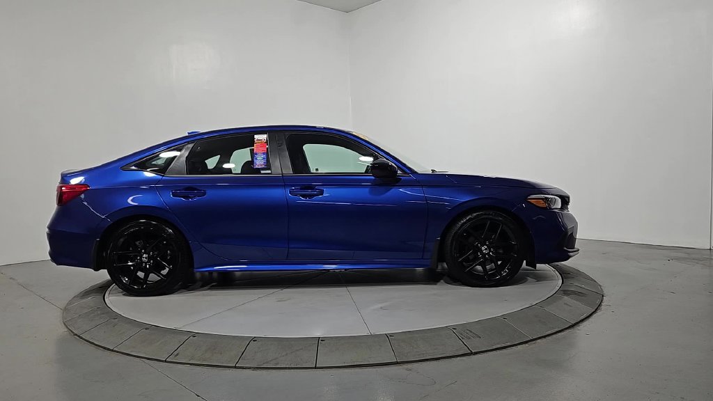 Used 2022 Honda Civic Sport image 6