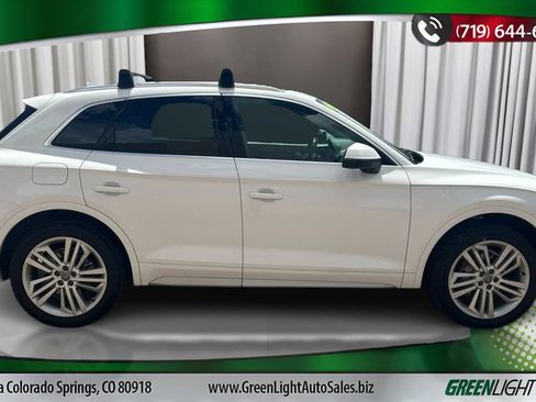 Used 2019 Audi Q5 2.0T Premium Plus w/ Premium Plus Package AWD/4WD image 6