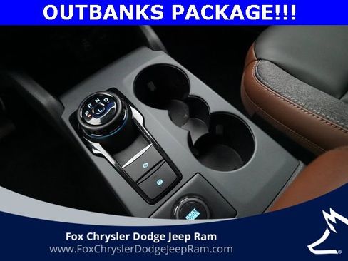 Used 2024 Ford Bronco Sport Outer Banks image 16