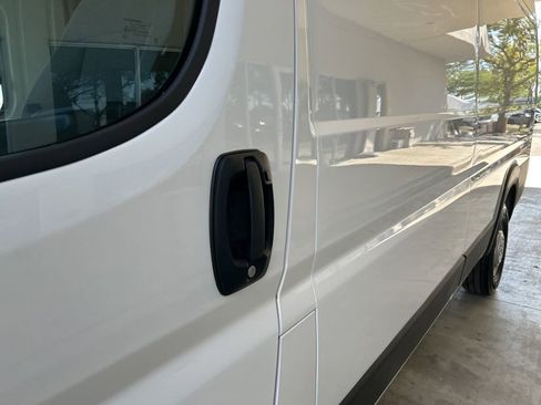 Used 2024 RAM ProMaster 3500 w/ Delivery Van Package FWD image 15