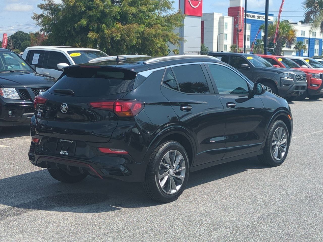 Used 2023 Buick Encore GX Select w/ Sport Touring Package FWD image 4