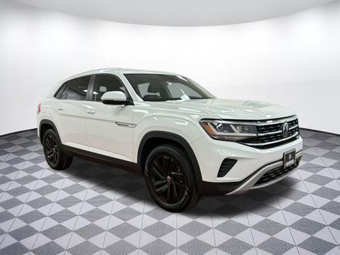 Used 2023 Volkswagen Atlas Cross Sport SE w/ Black Wheel Package image 6