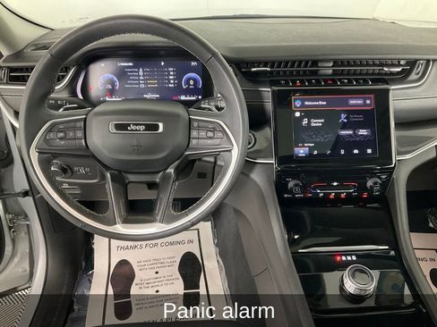 Certified 2023 Jeep Grand Cherokee L Laredo image 16