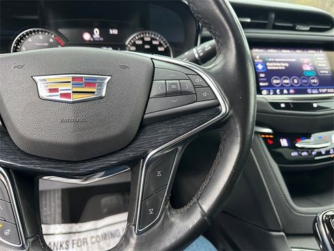 Used 2020 Cadillac XT5 Premium Luxury image 22
