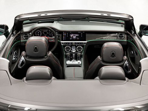 Used 2023 Bentley Continental GT Speed image 19