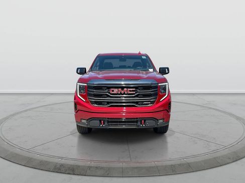 Used 2024 GMC Sierra 1500 AT4 AWD/4WD image 3