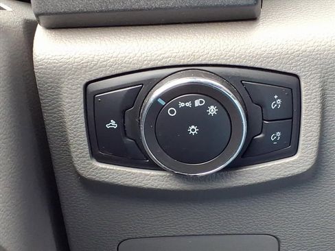 Used 2020 Ford F250 XL w/ Power Equipment Group image 28