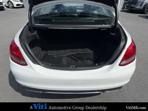 Used 2018 Mercedes-Benz C 300 4MATIC Sedan image 24