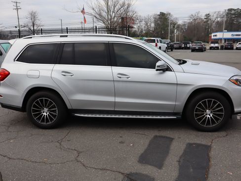 Used 2019 Mercedes-Benz GLS 450 4MATIC image 11