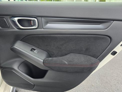 Used 2025 Honda Civic Type R image 23