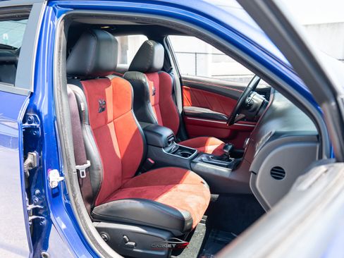 Used 2021 Dodge Charger Scat Pack RWD image 17