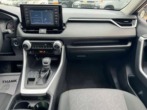 Used 2019 Toyota RAV4 XLE w/ All Weather Liner Package AWD/4WD image 21