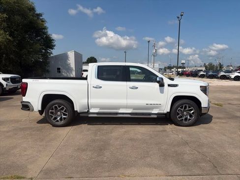 New 2026 GMC Sierra 1500 SLT w/ SLT Premium Plus Package AWD/4WD image 7