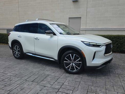 Certified 2025 INFINITI QX60 Sensory image 30