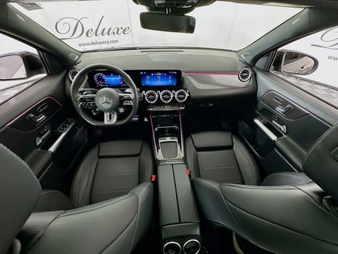 Used 2024 Mercedes-Benz GLA 35 AMG 4MATIC image 18