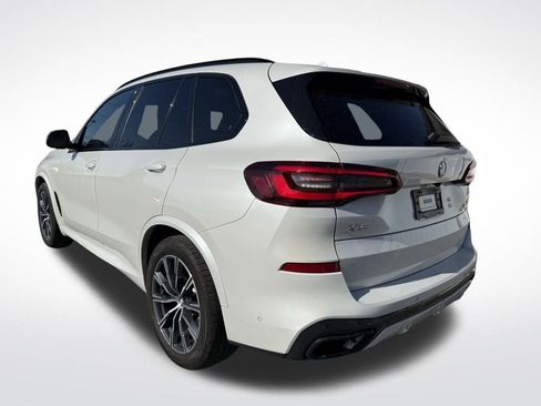 Used 2022 BMW X5 xDrive40i w/ M Sport Package image 4