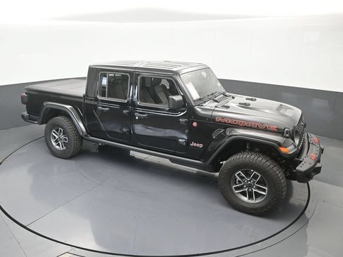 Used 2026 Jeep Gladiator Mojave AWD/4WD image 61