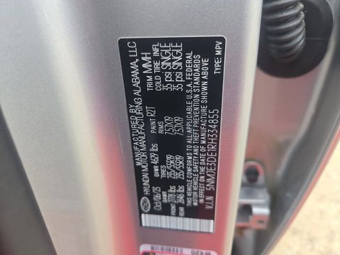 Used 2024 Hyundai Tucson Limited image 24