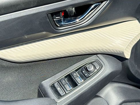 Used 2021 Subaru Ascent Premium w/ Sport Package image 17