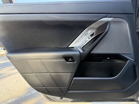 Used 2024 BMW i7 eDrive50 w/ M Sport Package image 47