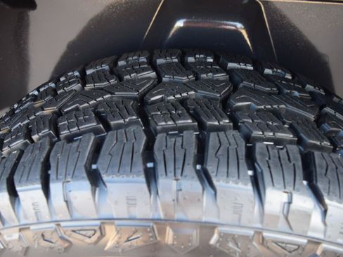 Used 2019 RAM 1500 Tradesman AWD/4WD image 29